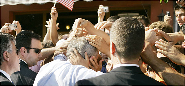 An unrelenting zombie horde assaults the President.