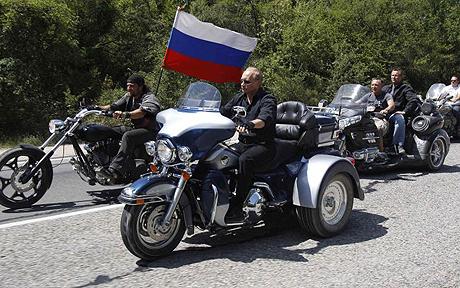 Putin-bike 1685246c.jpg