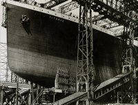 Titanic Under Construction.jpg