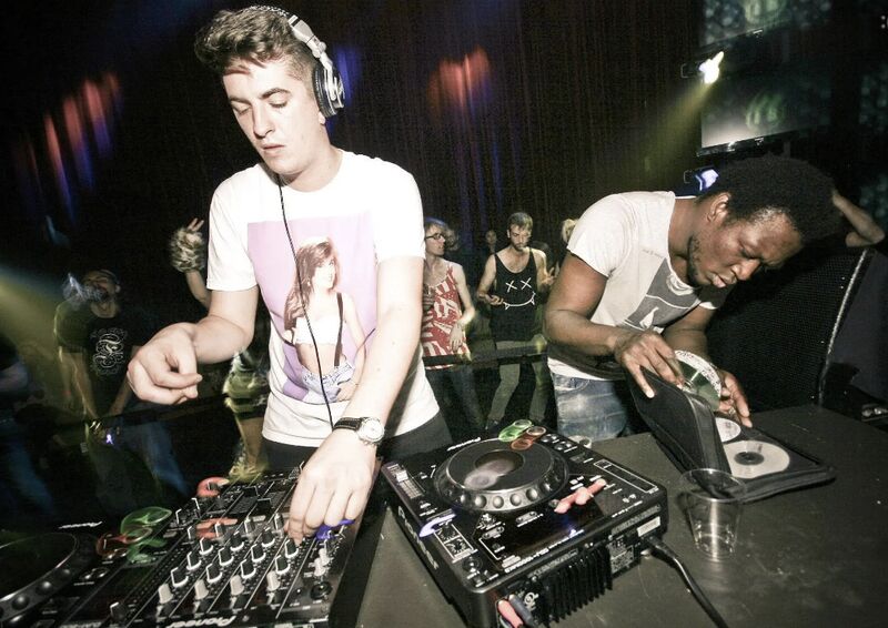 File:Dubz01.jpg
