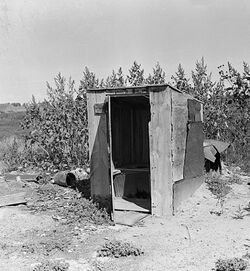 Outhouse 3.jpg