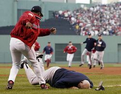 Large red sox yankees fight.jpg