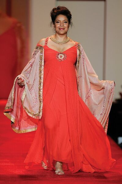 File:Michelle2009phyliciarashad2007.jpg