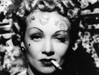 MarleneDietrich14.gif